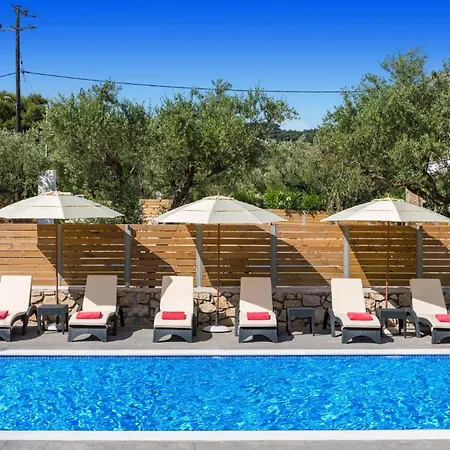 Ionio Zafeiris By Villa *